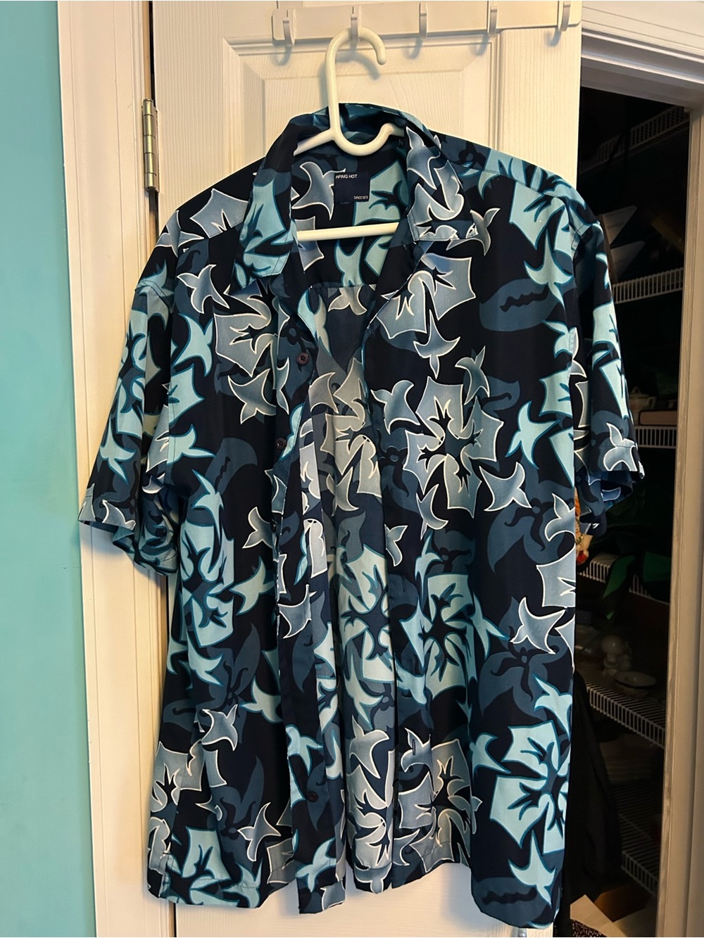 Relaxed Fit Short-Sleeve Hawaiian Button-Down Shirt - Blue Floral